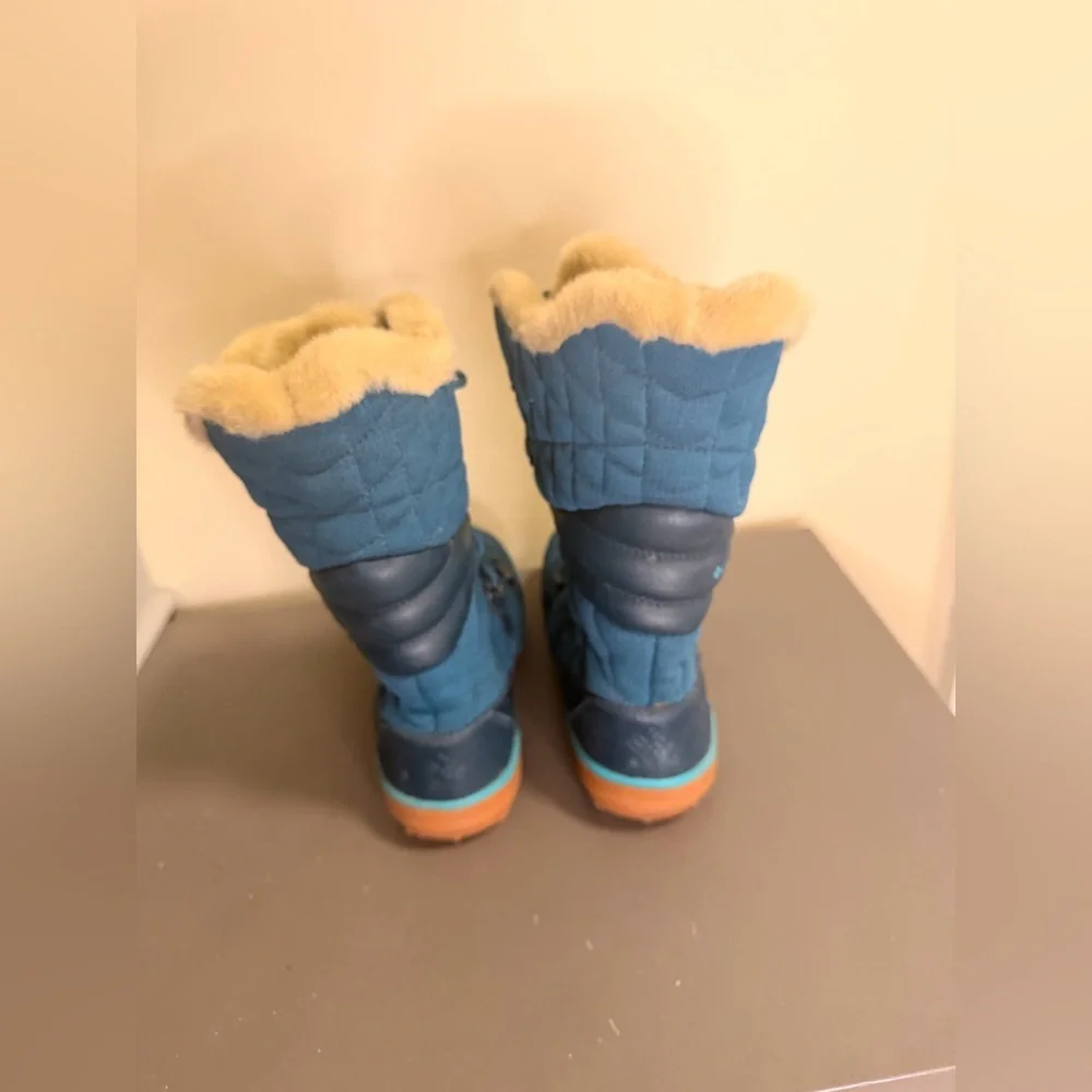 Women’s Columbia Heavenly Omni-Heat Winter Snow Boots
